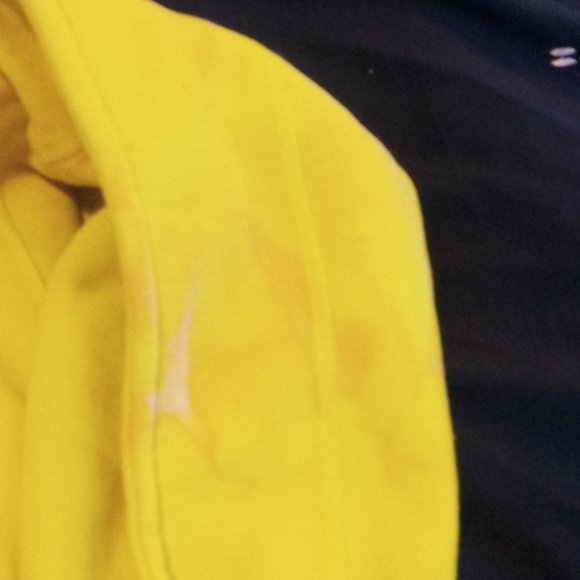 Lululemon sweater - Picture 3 of 7